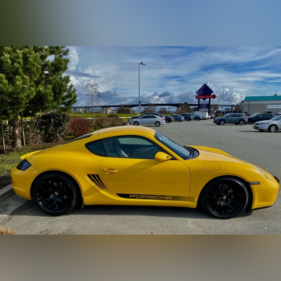 Meet your Posher, Andy - Picture 3 of 6